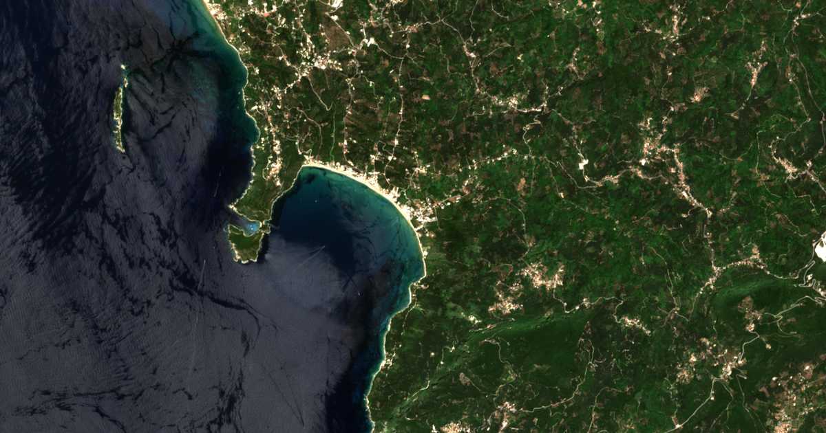 Сателитска карта на Ágios Geórgios