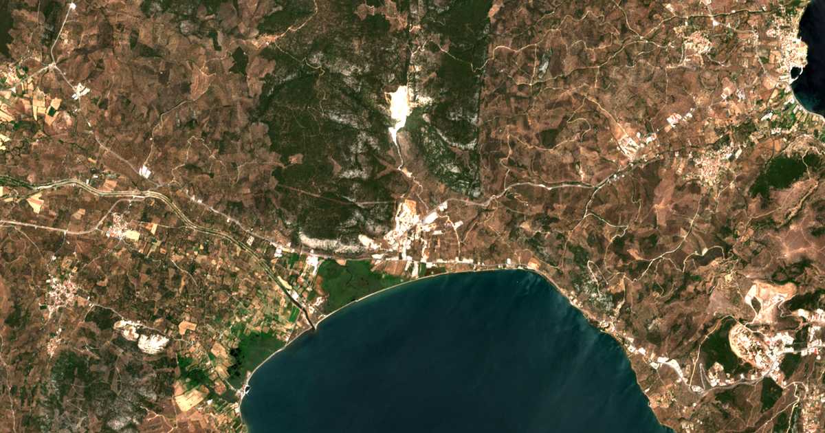 Сателитска карта на Lárisos