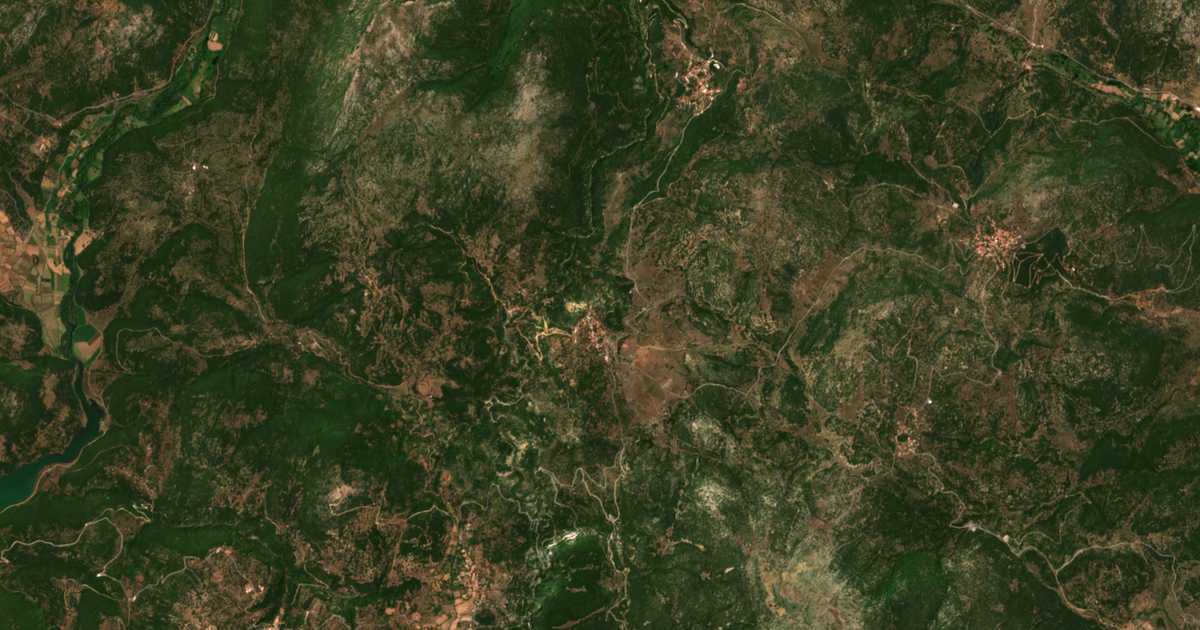 Сателитска карта на Drakovoúnion
