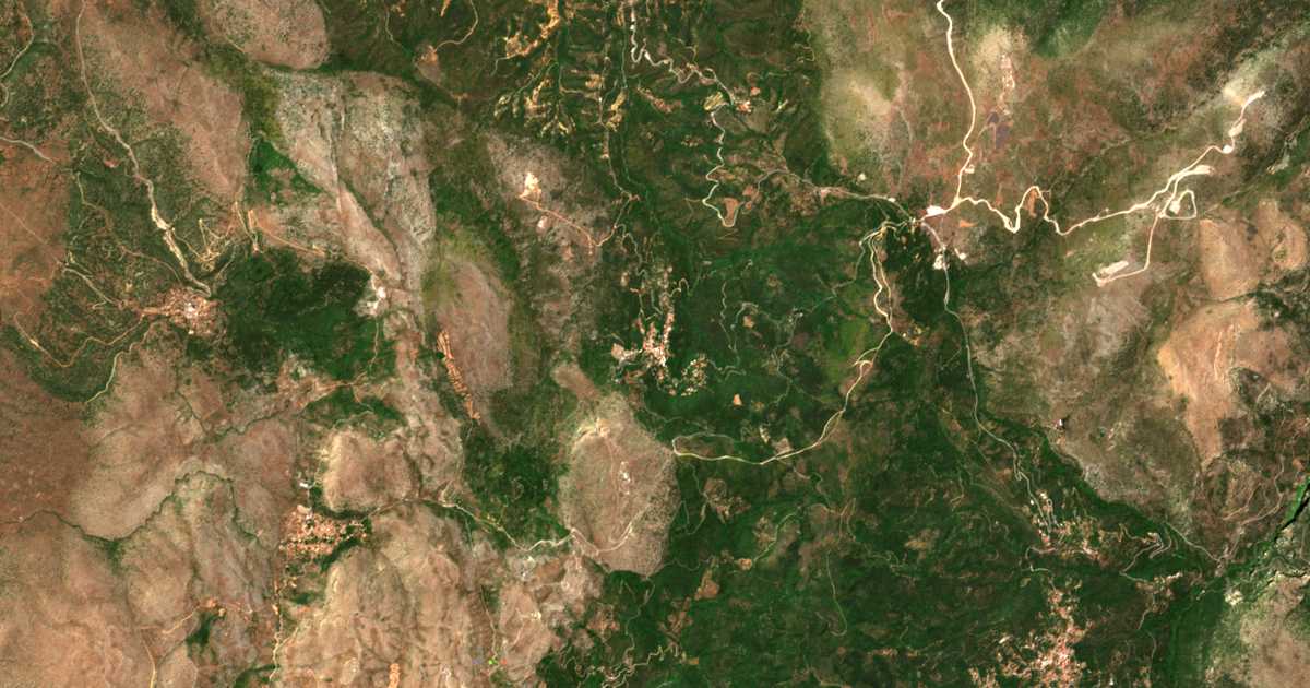 Сателитска карта на Ано Долијана