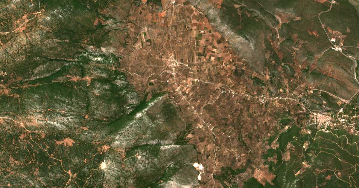 Сателитска карта на Néa Dímaina