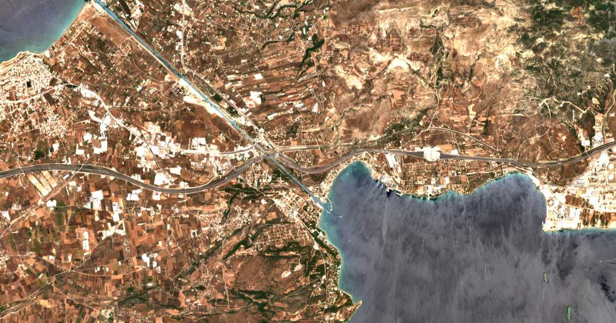 Сателитска карта на Parádeisos
