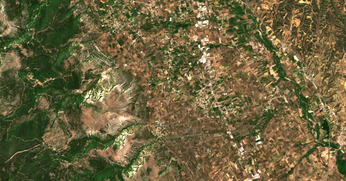 Сателитска карта на Katsarós