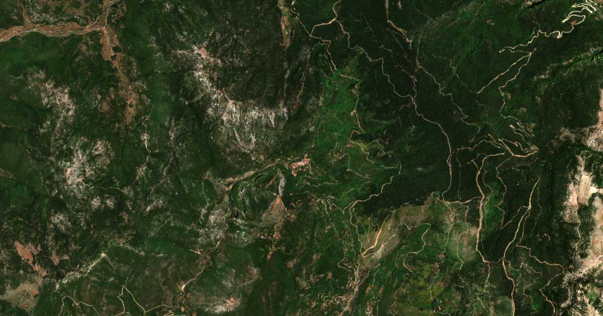 Сателитска карта на Nédousa