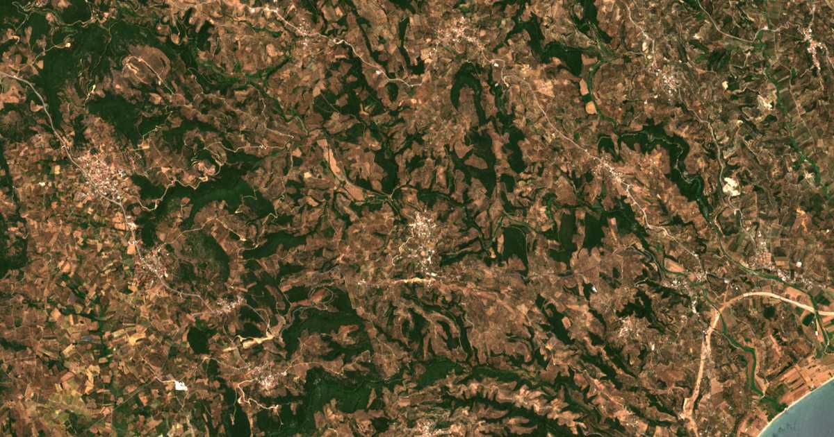 Сателитска карта на Nerómylos
