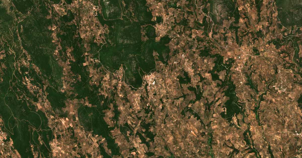 Сателитска карта на Tríkorfon
