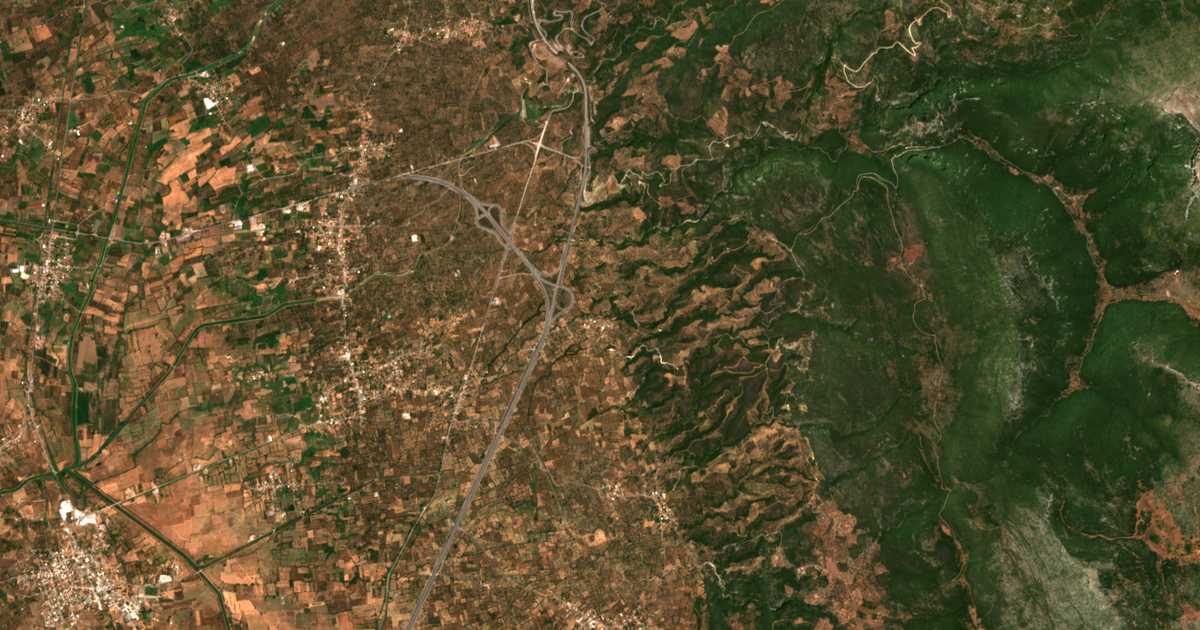 Сателитска карта на Kalývia