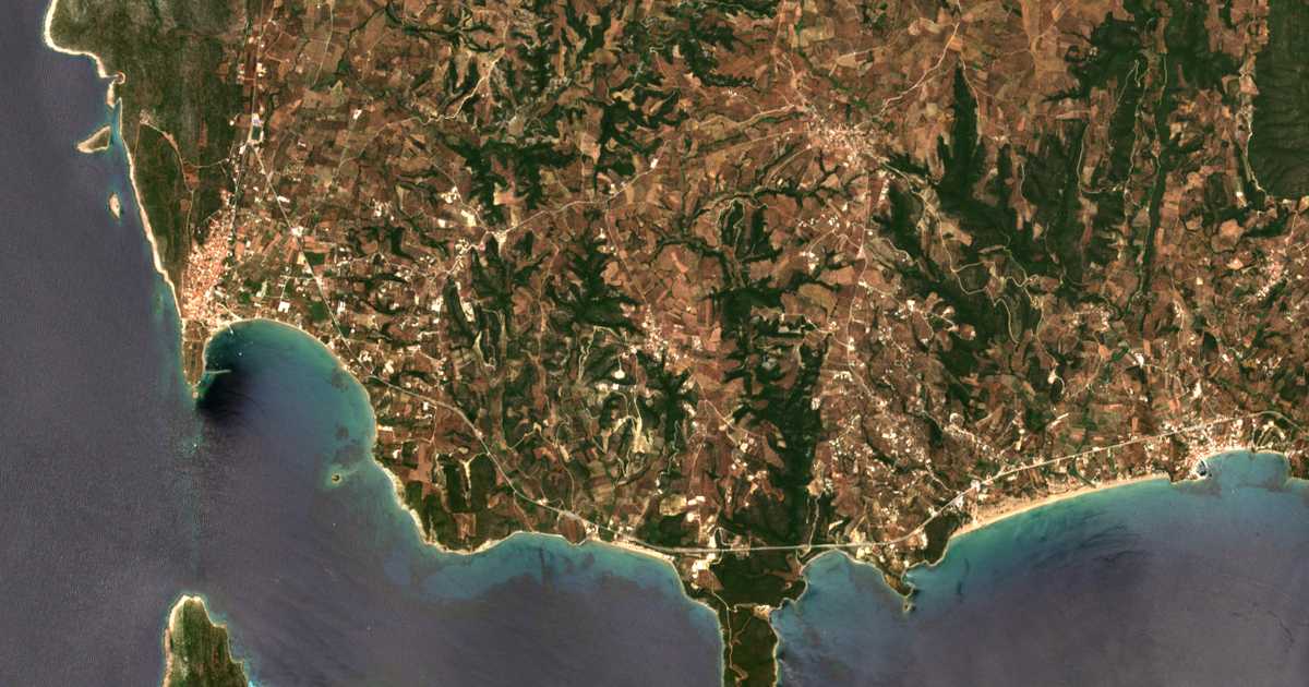Сателитска карта на Foiníki
