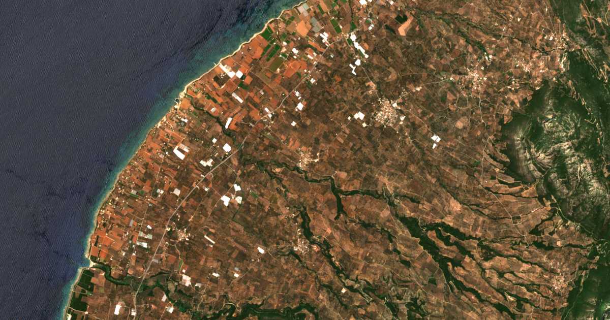 Сателитска карта на Farakláda