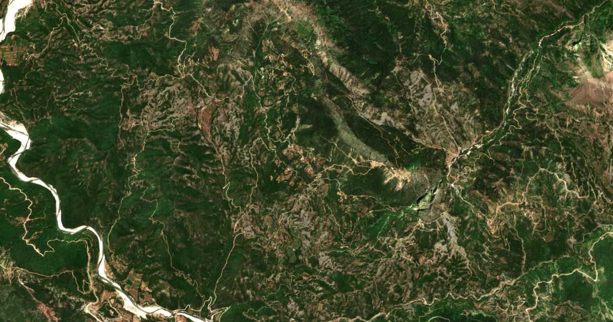 Сателитска карта на Argýrion
