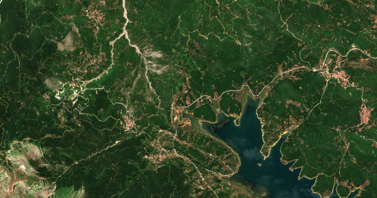 Сателитска карта на Nevrópoli