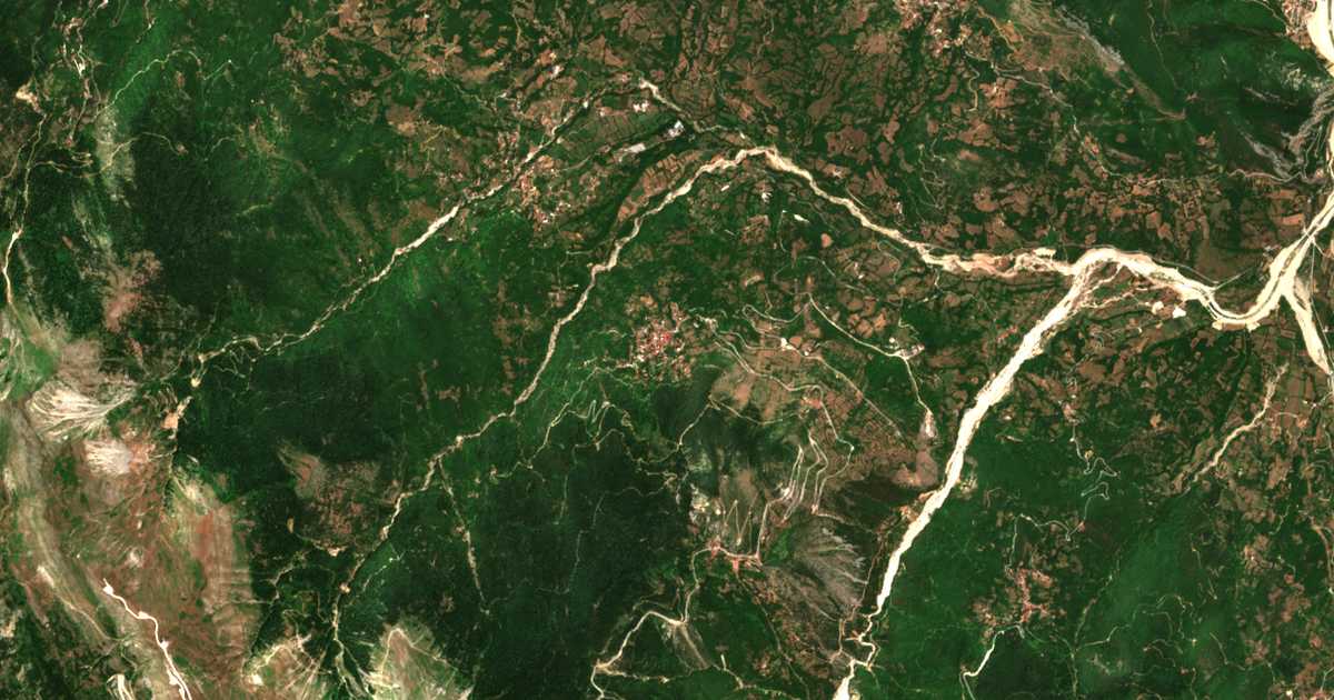 Сателитска карта на Drakótrypa