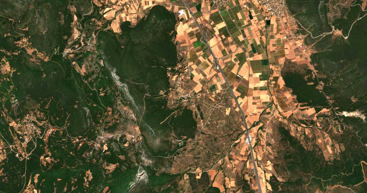 Сателитска карта на Drymón