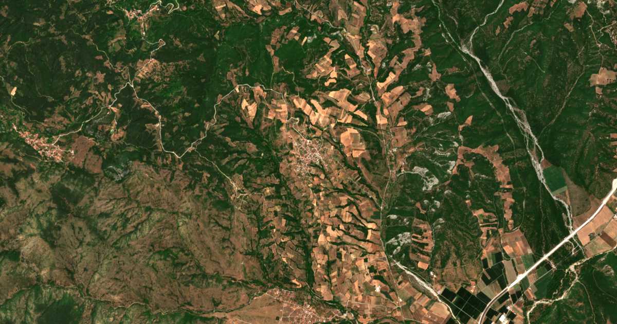 Сателитска карта на Oxýneia