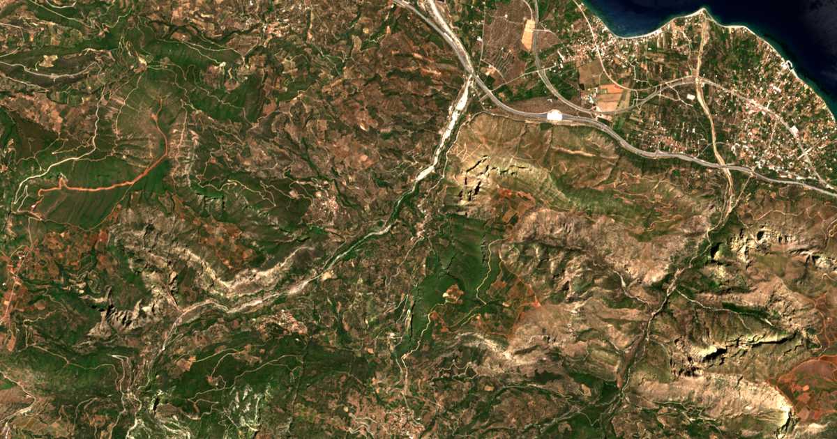 Сателитска карта на Dervénion