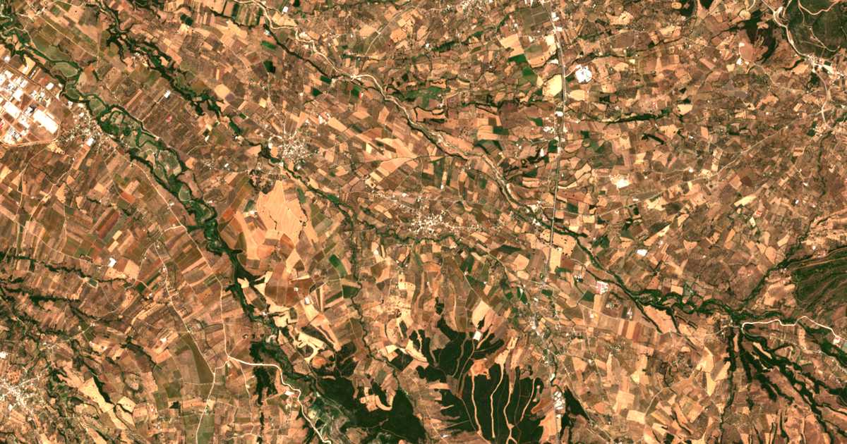 Сателитска карта на Faraí