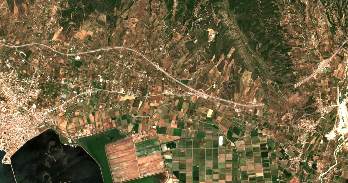 Сателитска карта на Drosiá