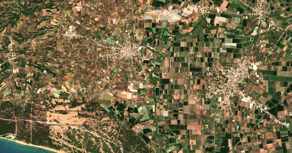 Сателитска карта на Kalývia